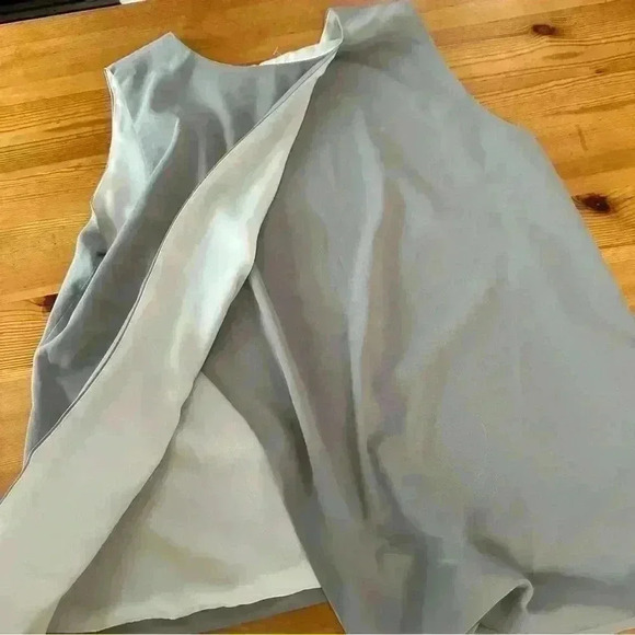 Philosophy Light Gray Sleeveless Blouse - Picture 2 of 6